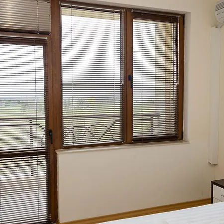 Lighthouse Glof - 1bd By Flat Mаnager Balchik